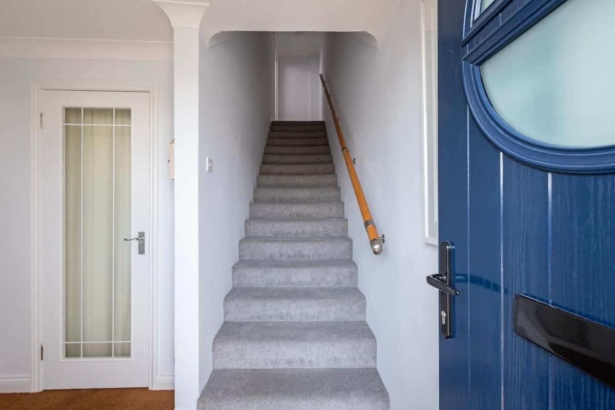 Villa Fabulous High Street Townhouse With Stunning Views & Parking At 'Eagles Nest' Falmouth Esterno foto