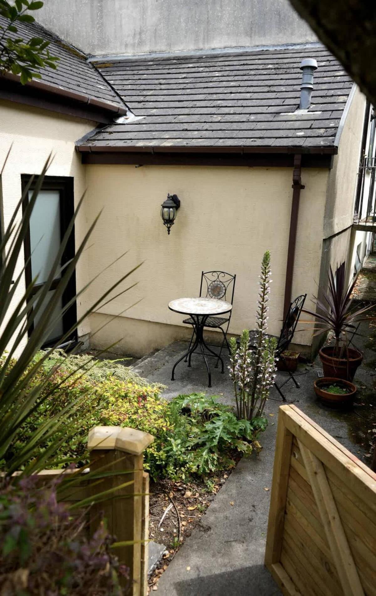 Villa Fabulous High Street Townhouse With Stunning Views & Parking At 'Eagles Nest' Falmouth Esterno foto